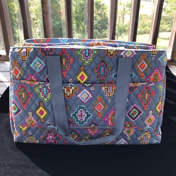 VERA BRADLEY Duffle Bag NWT - Picture 7 of 7